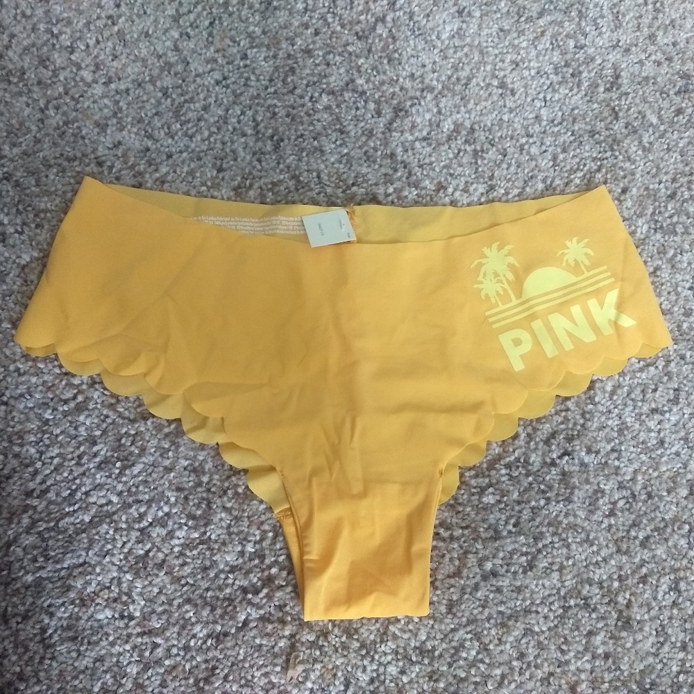 Victoria's Secret Underwear Pink